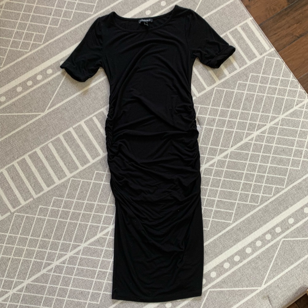 Isabella Oliver Maternity Dress Black Size 1